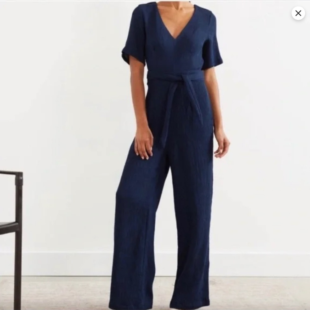 Modern Citizen Navy Jumpsuit V Neck Wide Leg Tie Waist Size Large